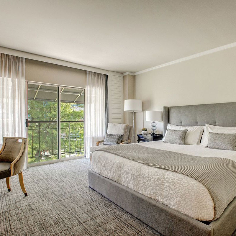 Woodmark Guestroom w/ King