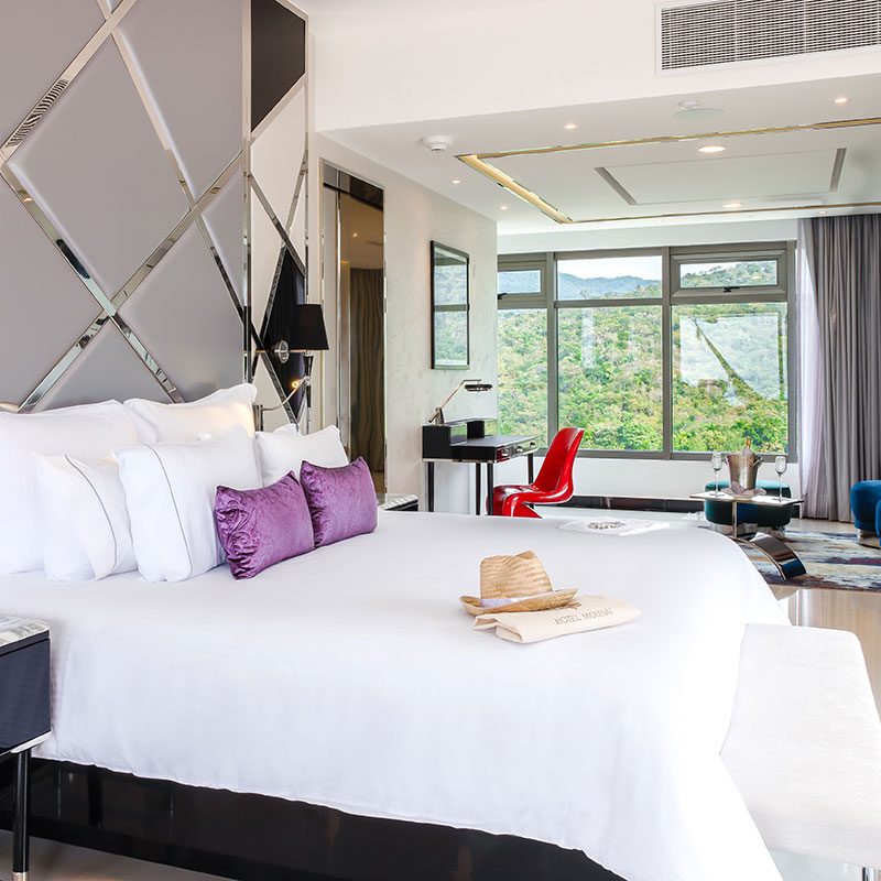 Mousai Corner Suite