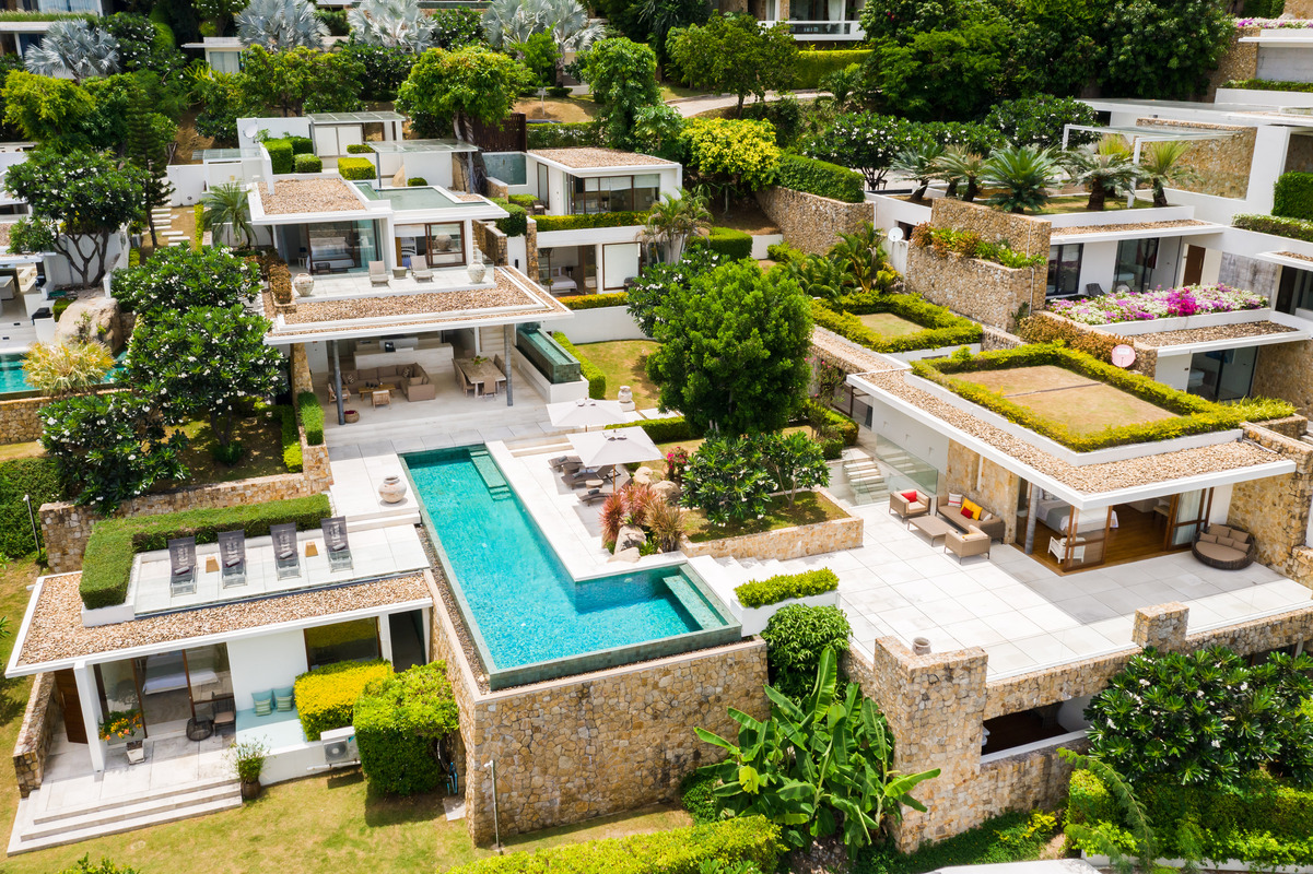5 Bedroom Villa