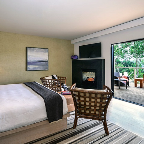 Vineyard Oak Studio