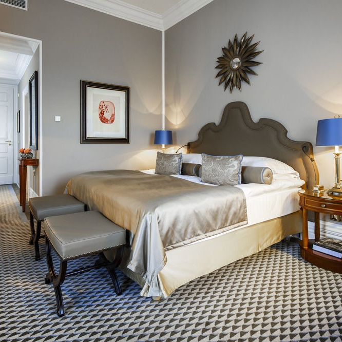 Grand Deluxe Room
