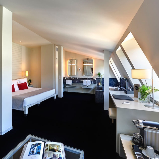 Master Suite Single Use