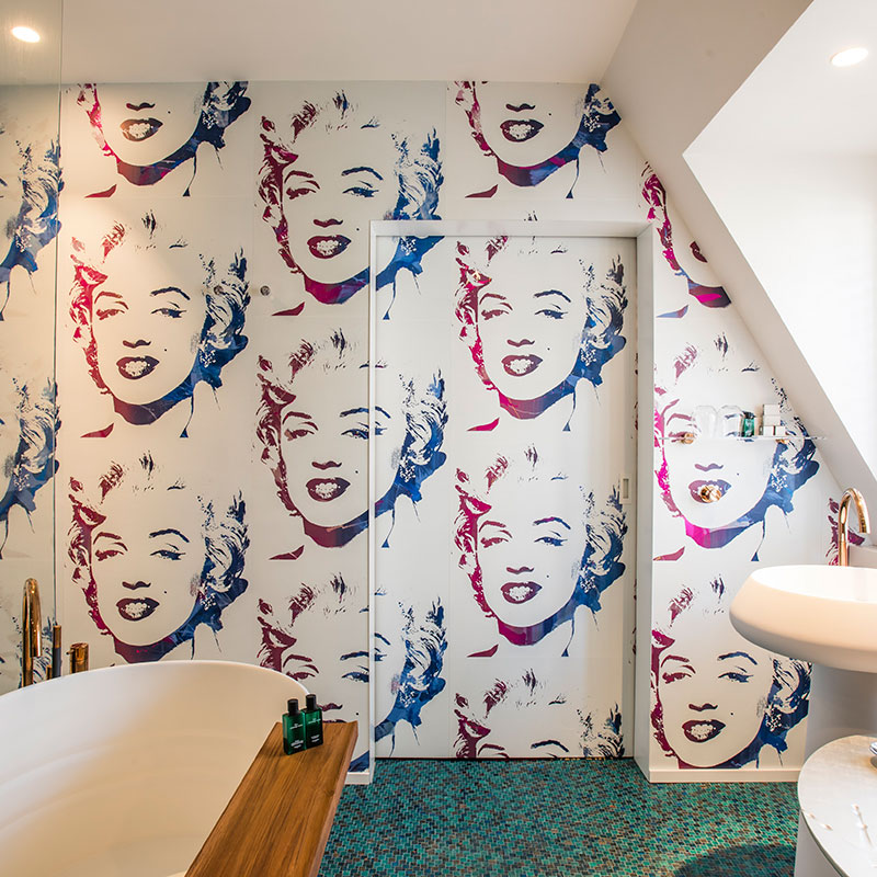 Luxury Suite