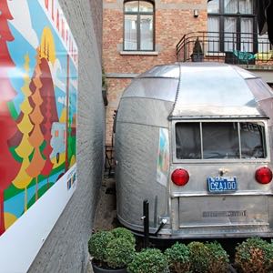 Airstream Caravan
