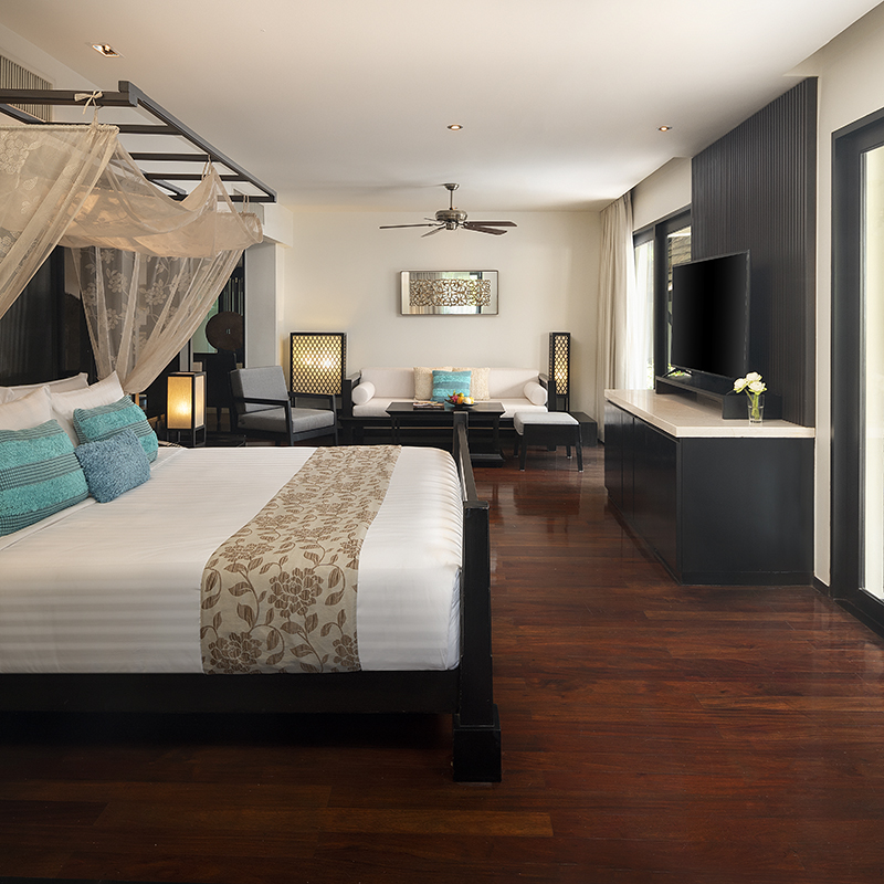 Luxury Beach Front Pool Suite