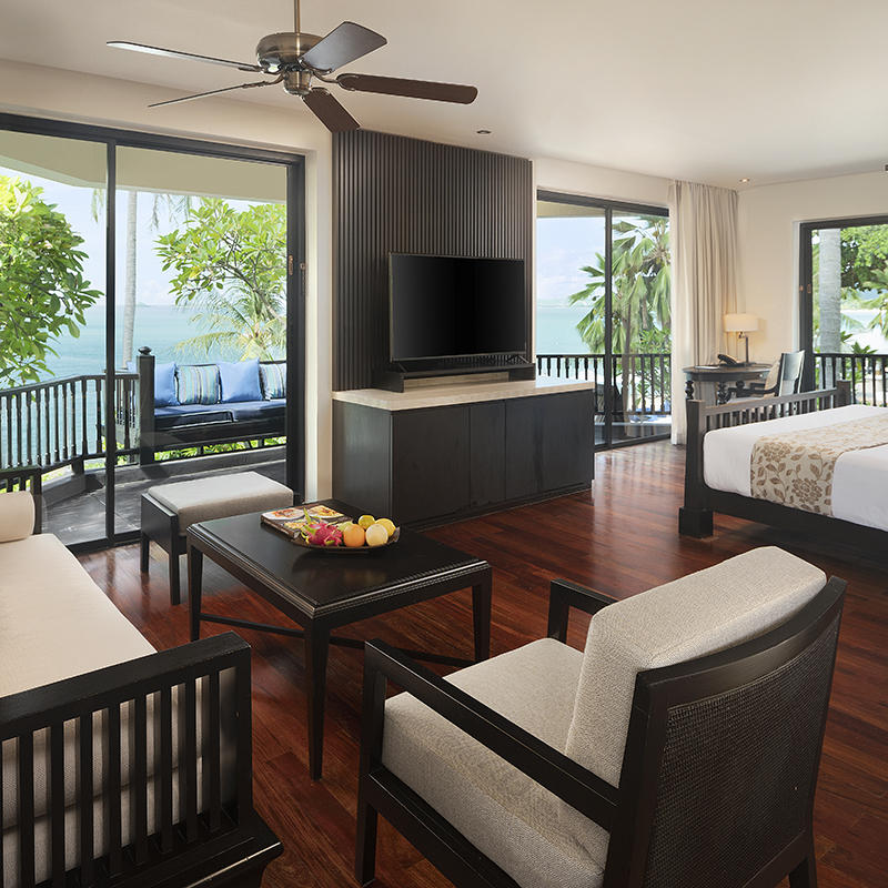 Luxury Beach Front View Suite