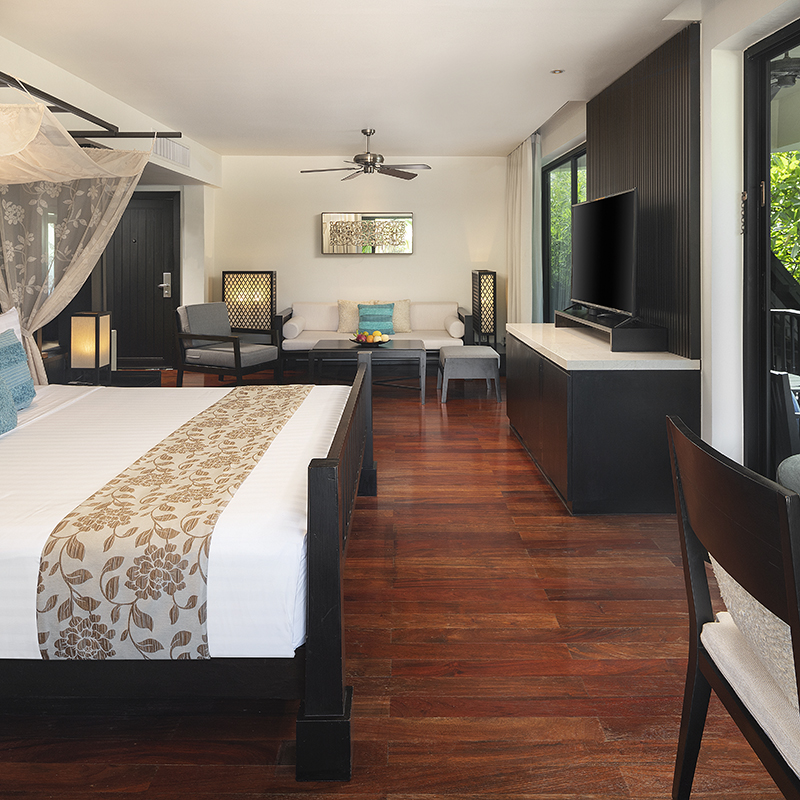 Luxury Beach Front View Suite