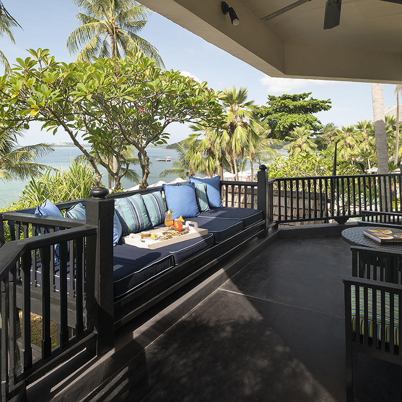 Luxury Beach Front View Suite