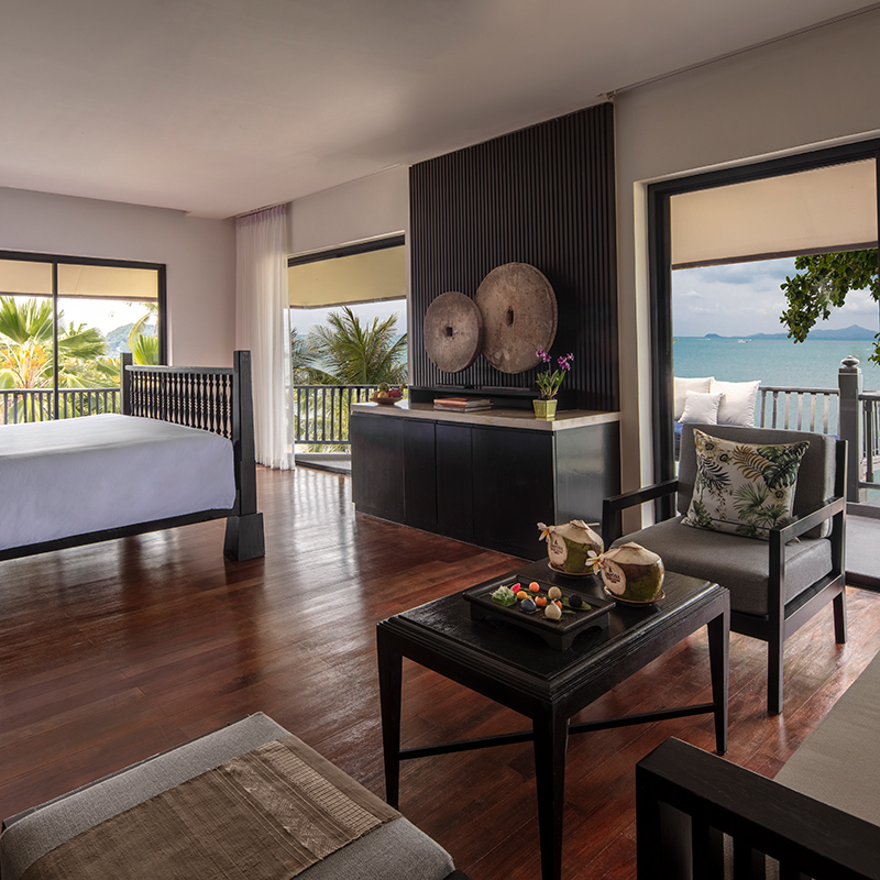 Luxury Beach Front View Suite