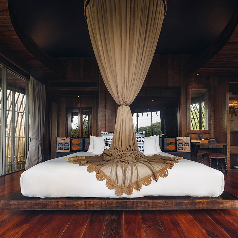 Tree Pool House 