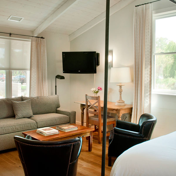 Farmhouse Luxury Suite