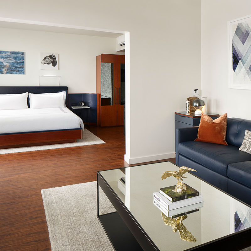 Water View Studio Suite