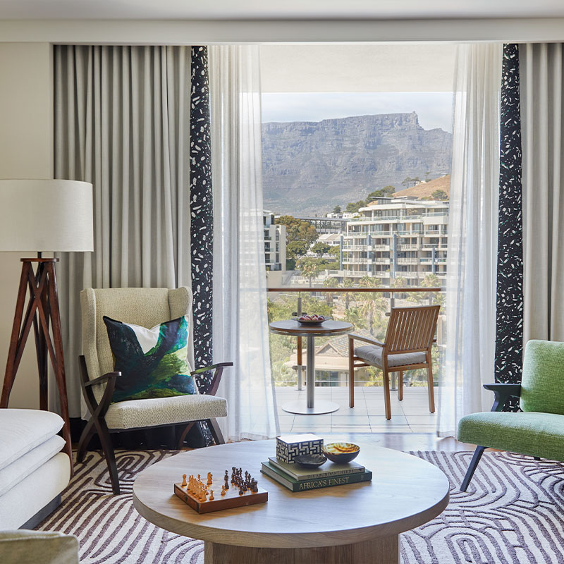 One Bedroom Marina Grand Suite