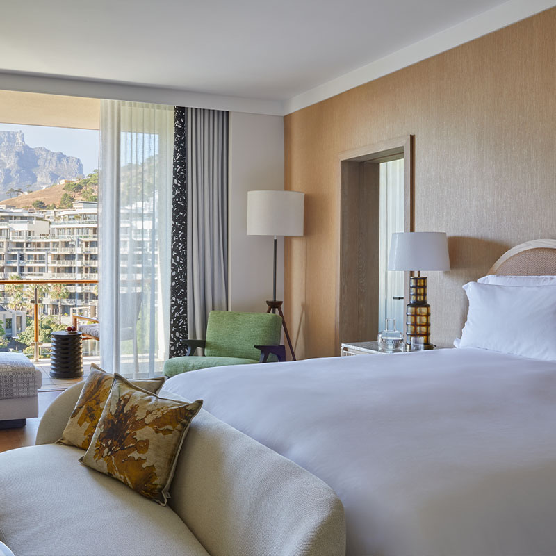 One Bedroom Marina Grand Suite