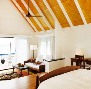 Dhoni Water Villa