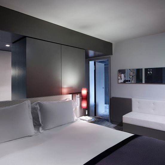 Junior Suite - 1 King Bed