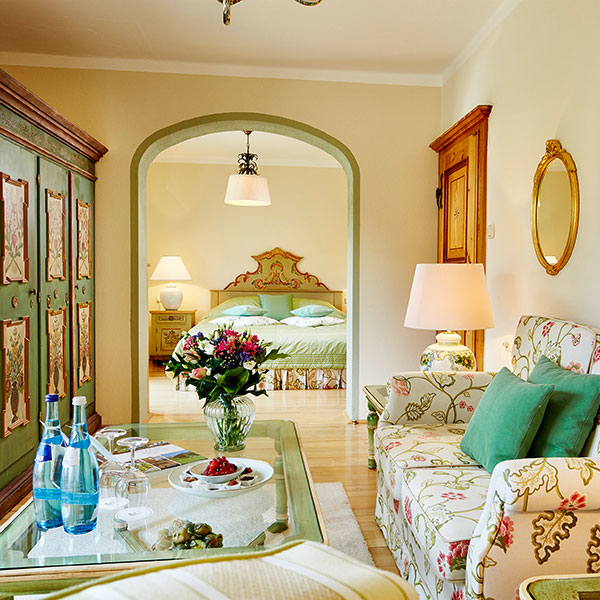 Senior Suite