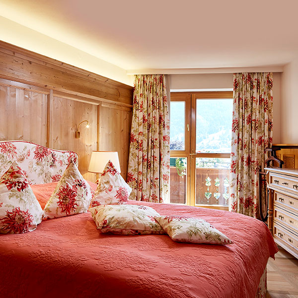 Senior Suite