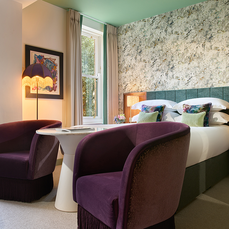 Deluxe Queen Room