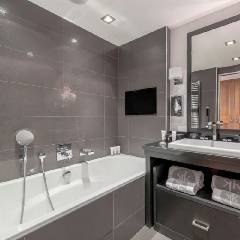 Signature Room