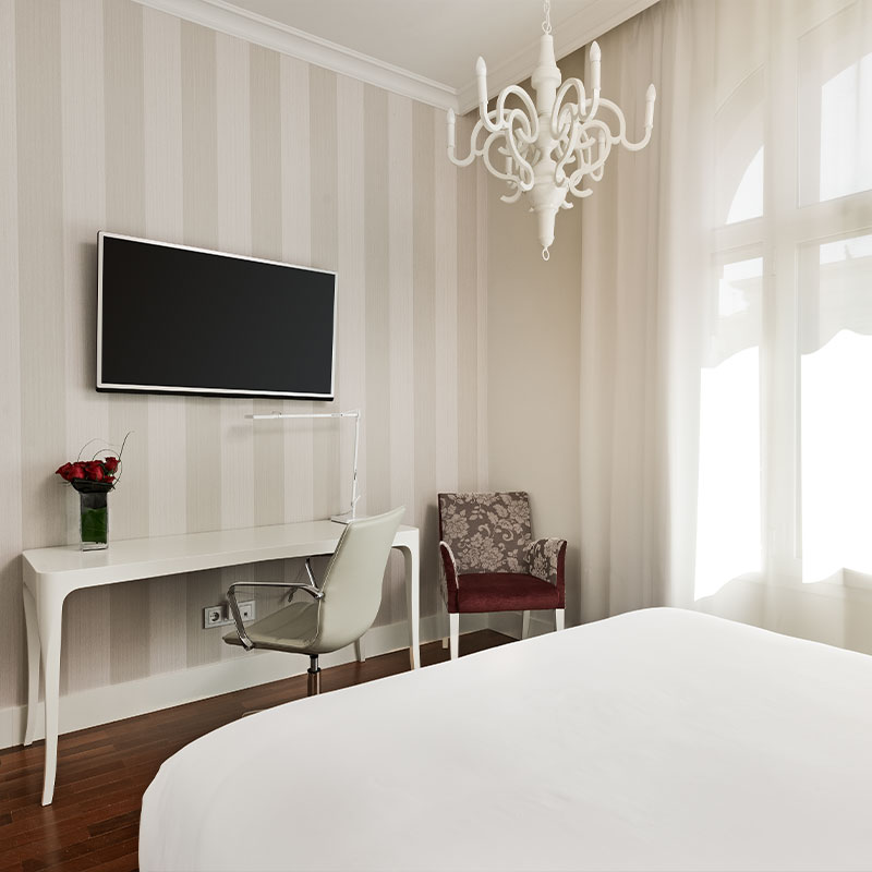 Superior Room with View