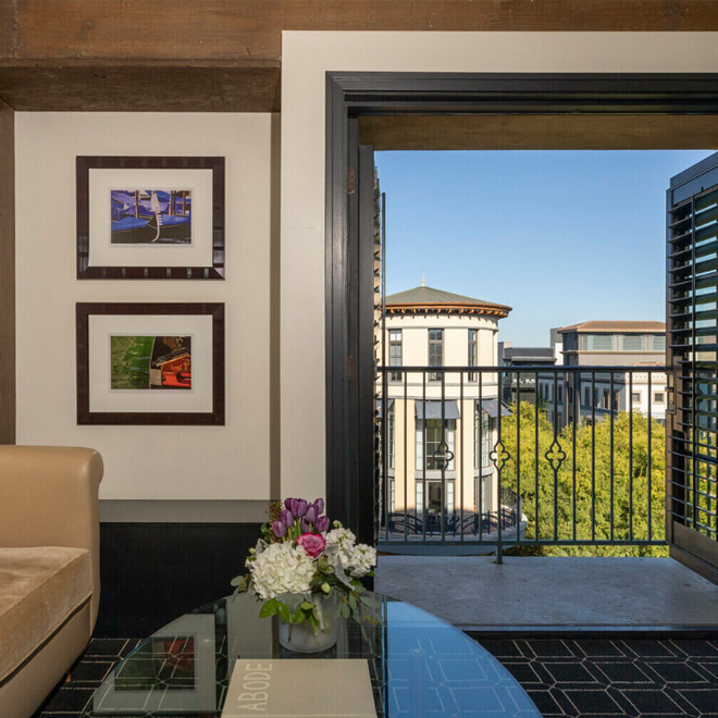 Executive Suite Balcony King