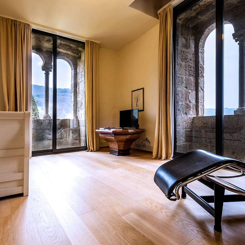 Cardinale Suite 