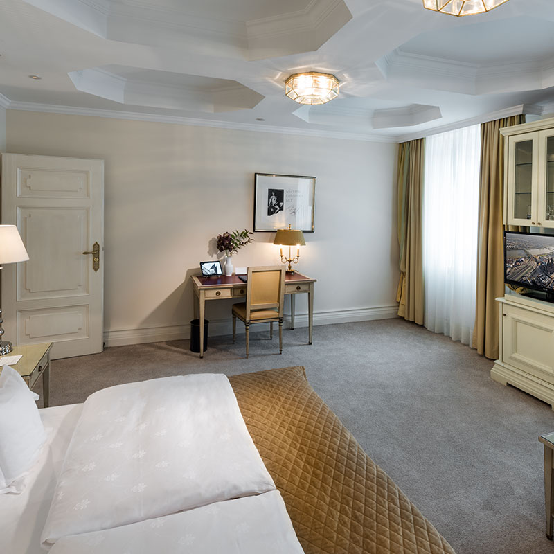 Classic Double Room