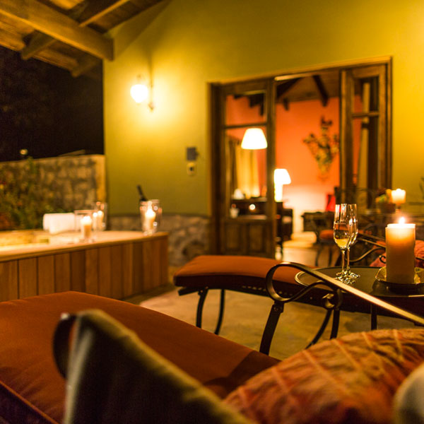 Premium King Casita