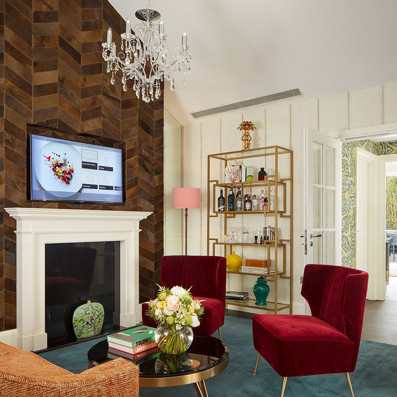 Penthouse Suite 