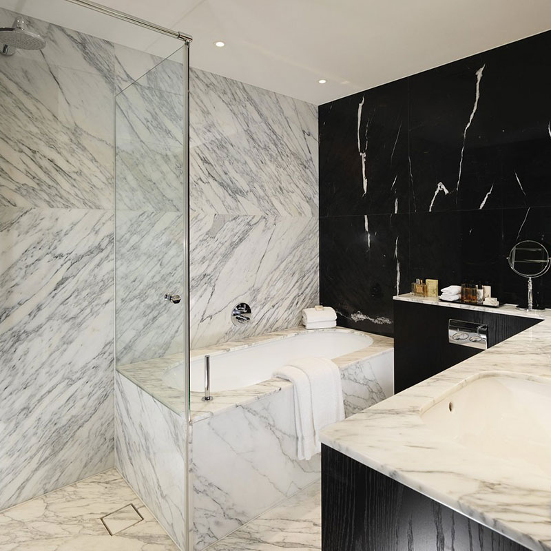 Penthouse Suite 