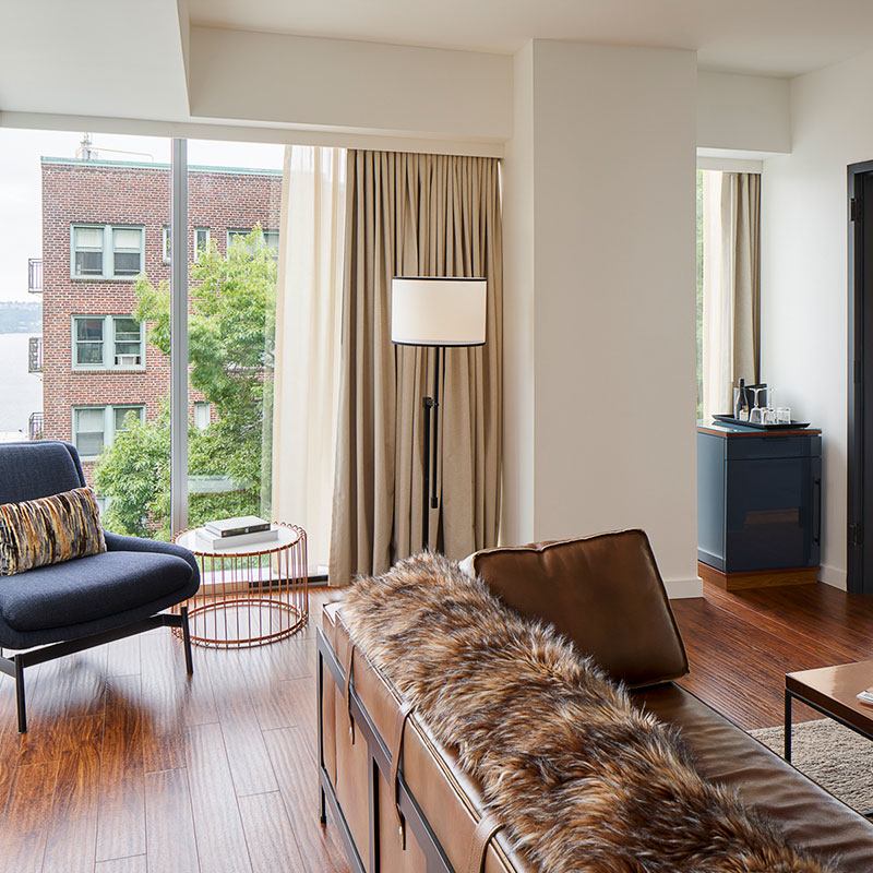 Executive Studio Suite