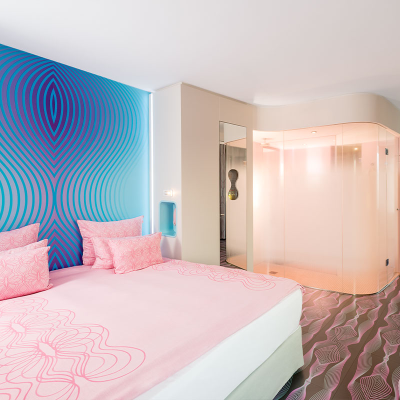 Nhow Premium River View - 1 Double Bed