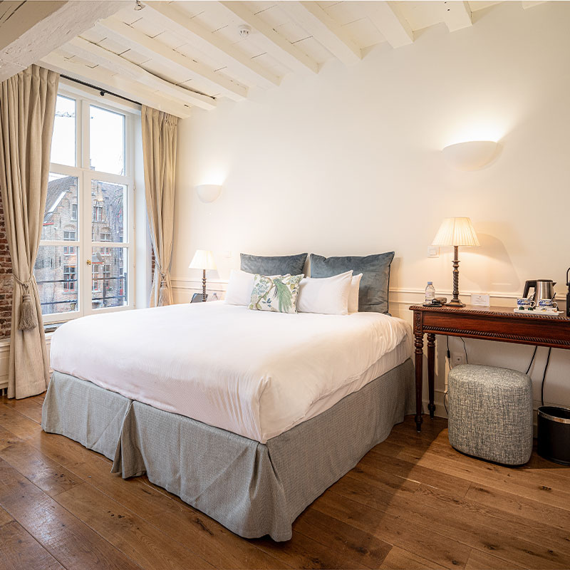 Executive Room, Canal View