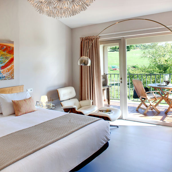 Hotel Room with Terrace & Breakfast