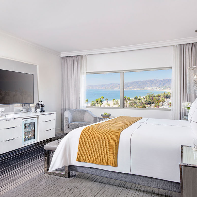Panoramic King Room
