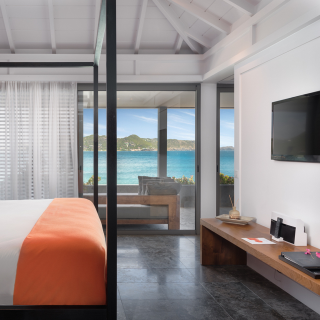 Ocean Panoramic Suite