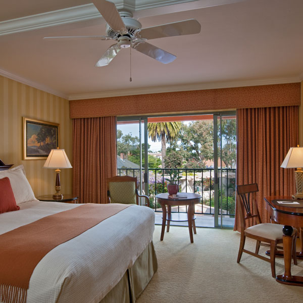 Inland View Balcony Two Queen Beds