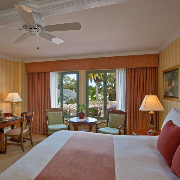 Inland View King Bed