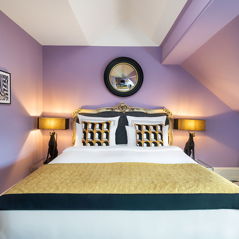 Boutique Room