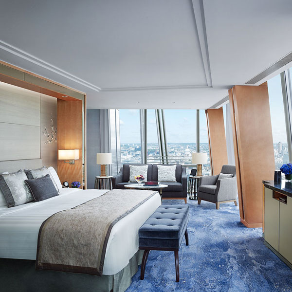Iconic City View Room - 2 Twins
