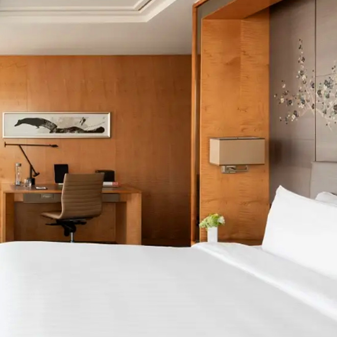 Iconic City View Room - 2 Twins