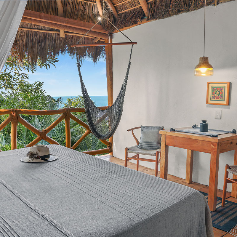 Deluxe Room W/ one King bed