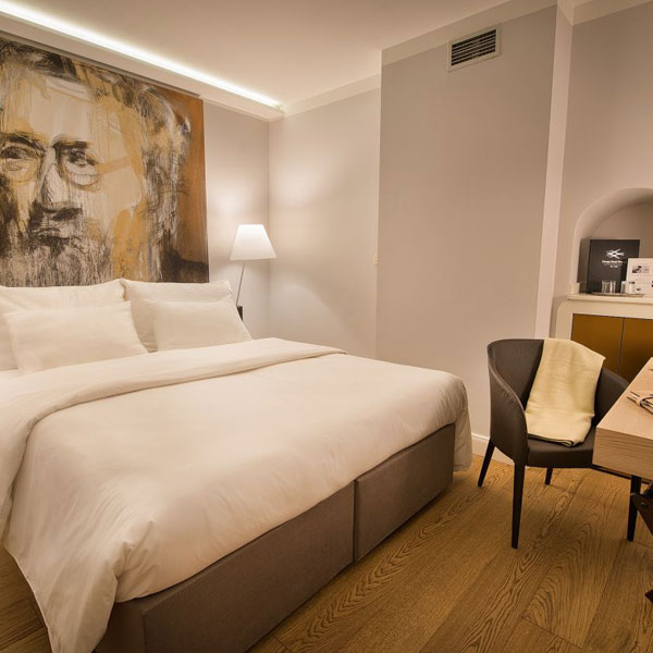 Small Cozy Double Room