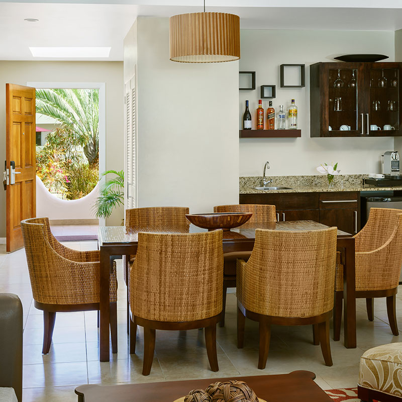 Cinnamon/Saffron Beach Suite 
