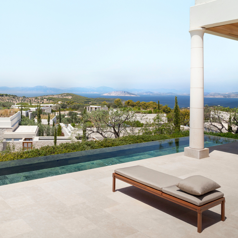 Deluxe Pool Pavilion Sea View