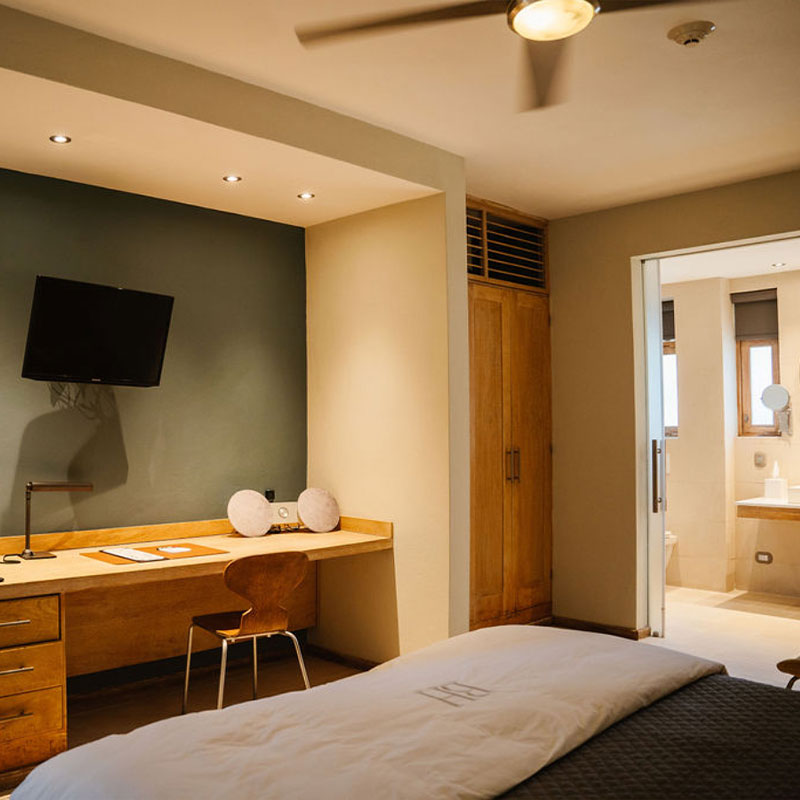 Garden Side Suite