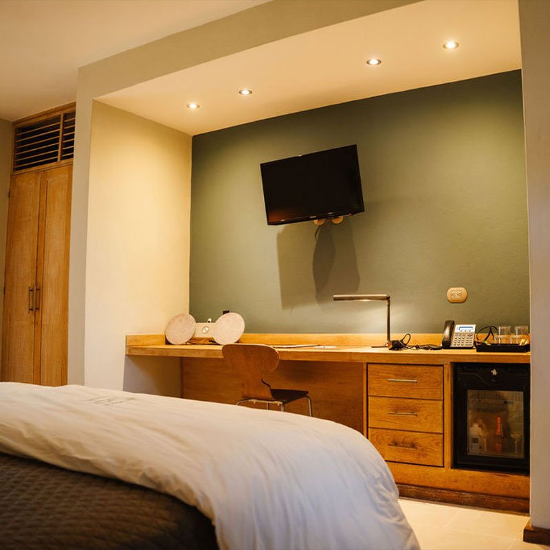 Garden Side Suite