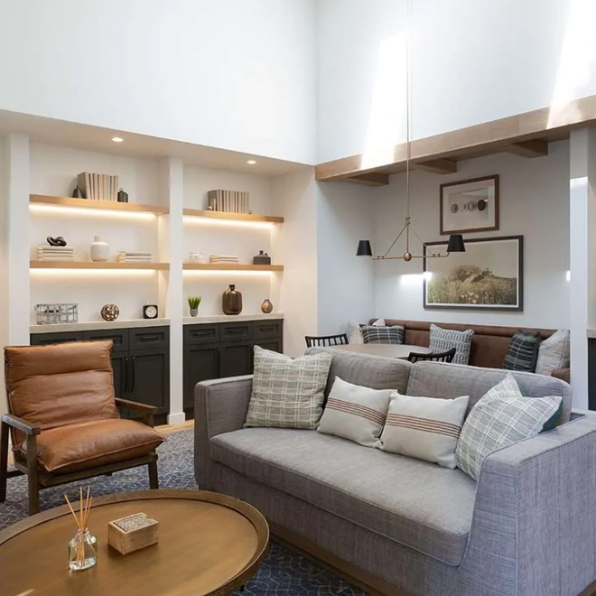 Live Oak Suite