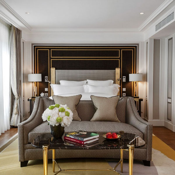 Grand Premier Room